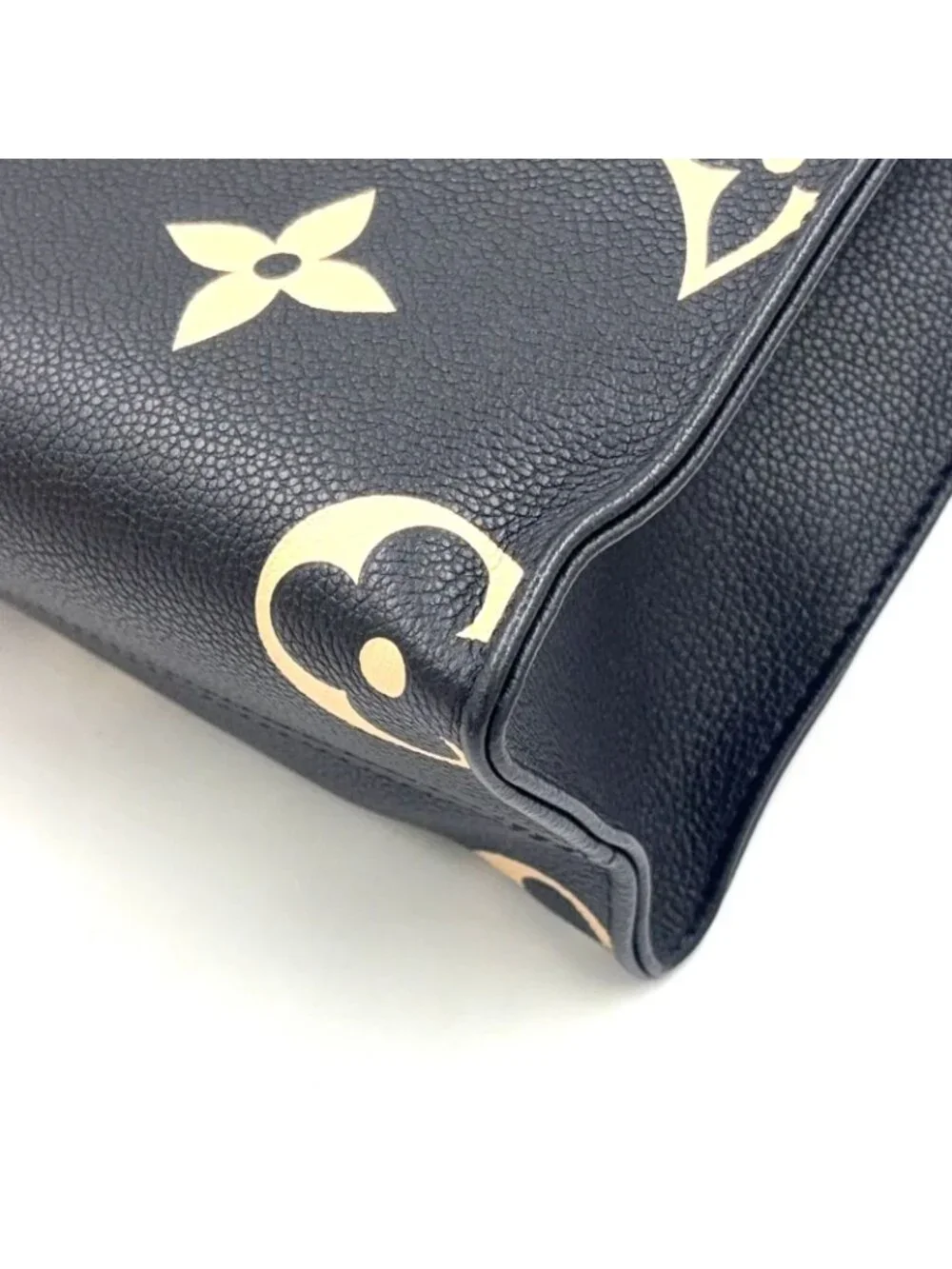 Louis Vuitton On The Go PM Bicolor Monogram Empreinte Leather Black Handbag Gold